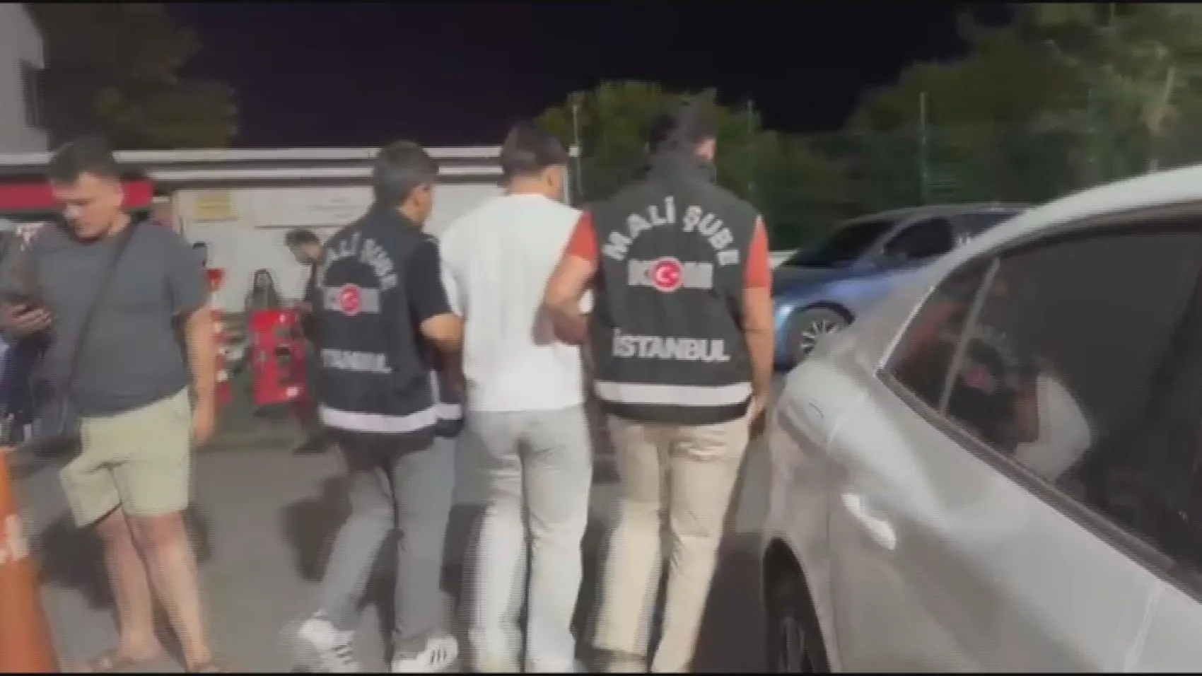 Alptürk Enginyurt hakkında yasa dışı madde ve kara para soruşturması