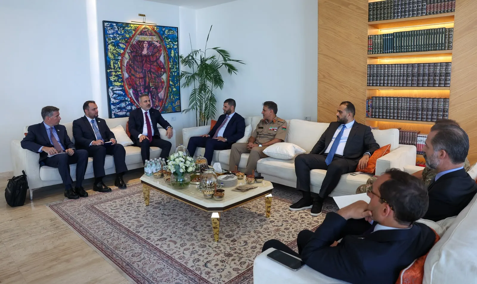 Hakan Fidan Libya'da kritik bir görüşme yaptı