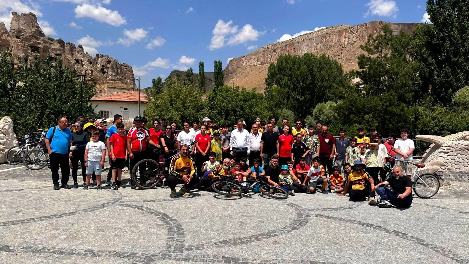 Soğanlı Vadisi’nde bağımlılığa karşı pedal çevirdiler