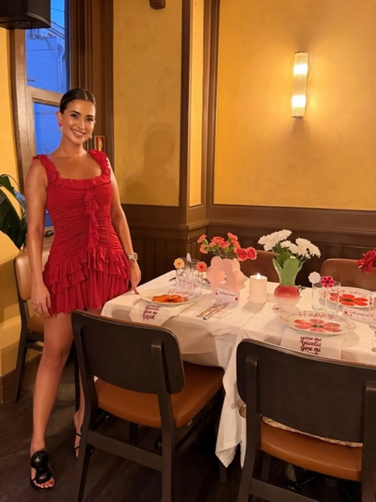 Buse Terim yeni yaşını sevgilisiyle kutladı! Romantik pozlar gündemde 1