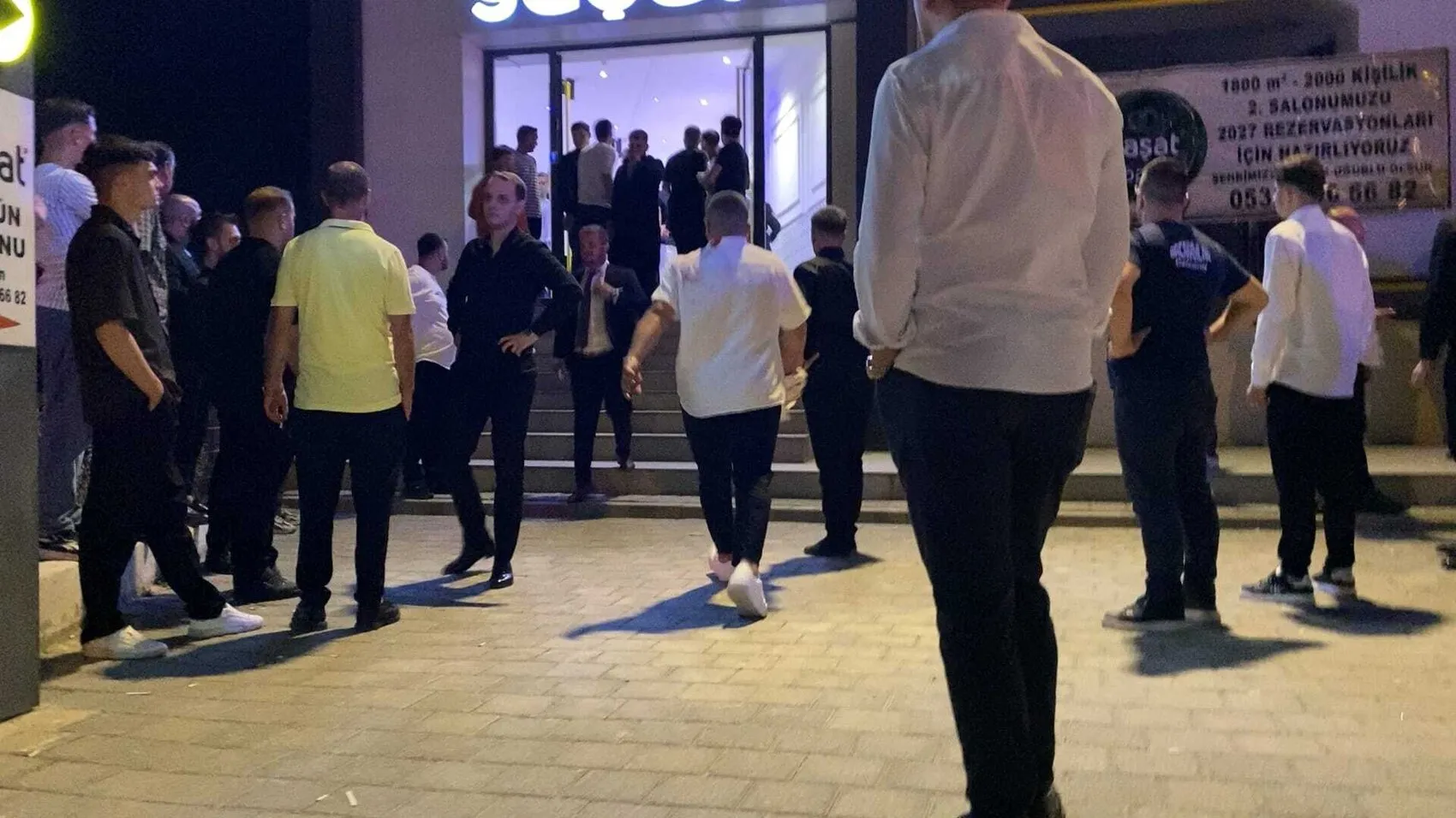 İnegöl’de düğün eğlencesi kana bulandı