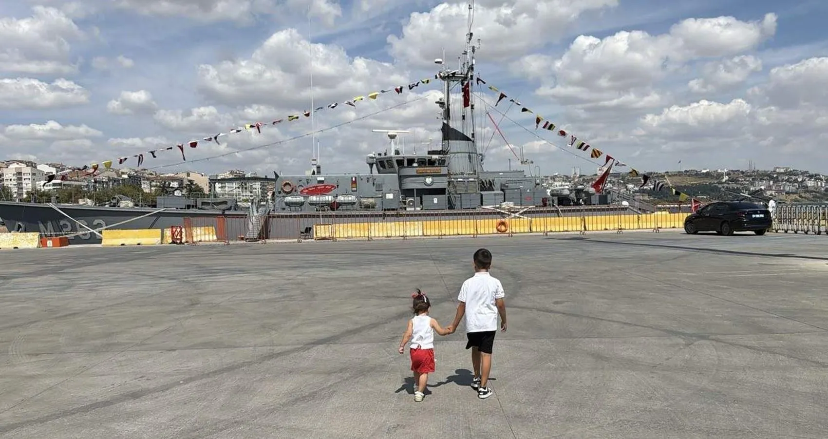 TCG Enez Tekirdağ kıyılarında: Zafer coşkusu denizden selamlandı