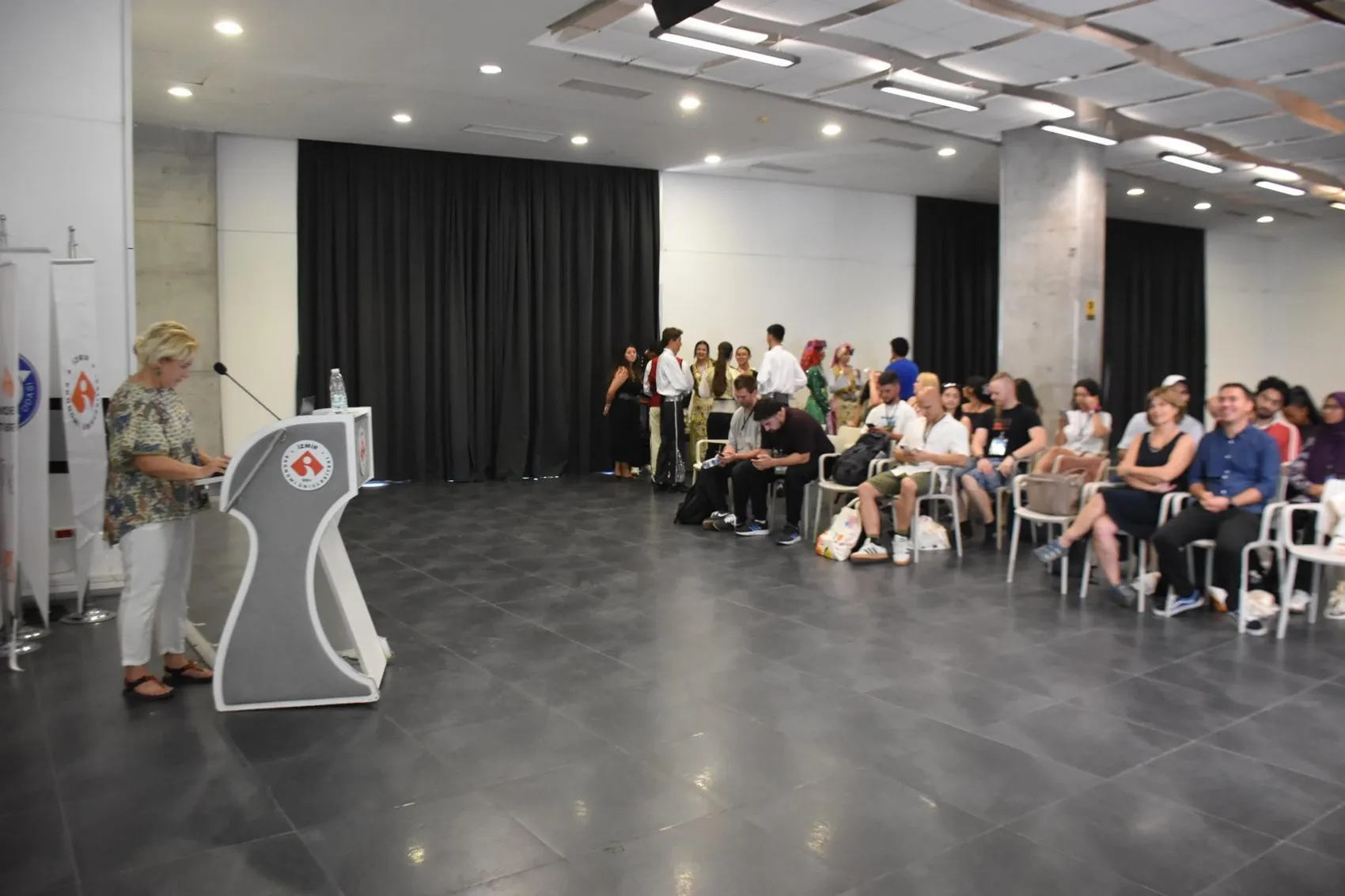 Ekran bağımlılığına karşı 7 ülkeden öğrenciler İzmir'de buluştu