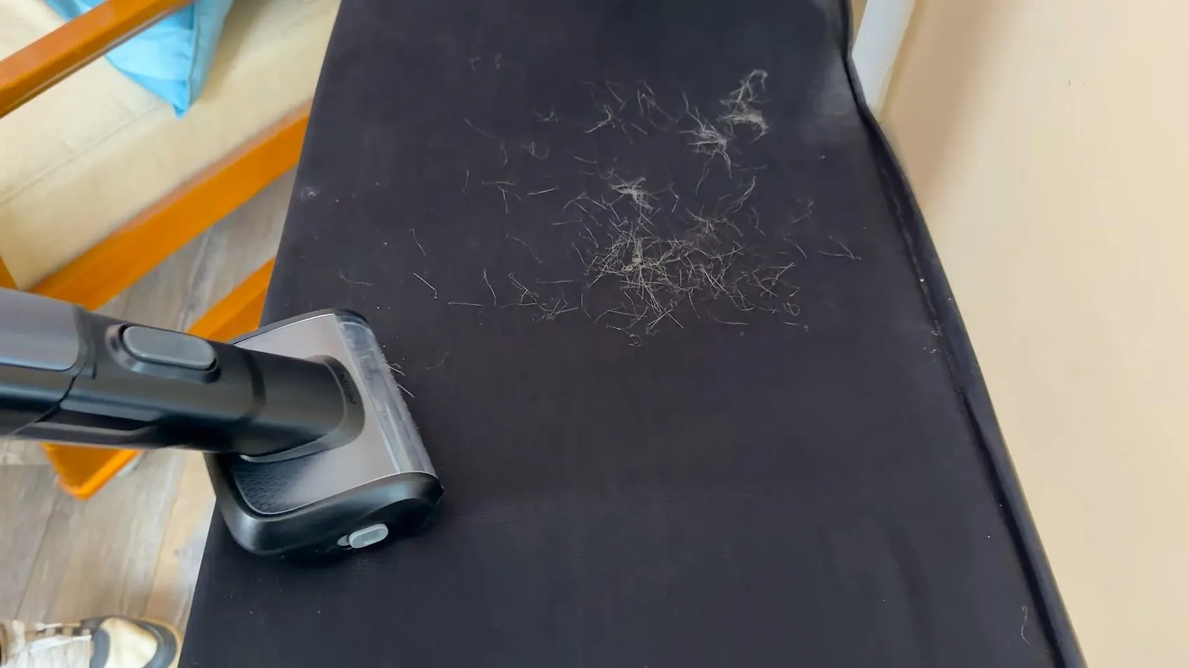 Philips AquaTrio 9000 incelemesi: Islak/kuru temizlik tek cihazda