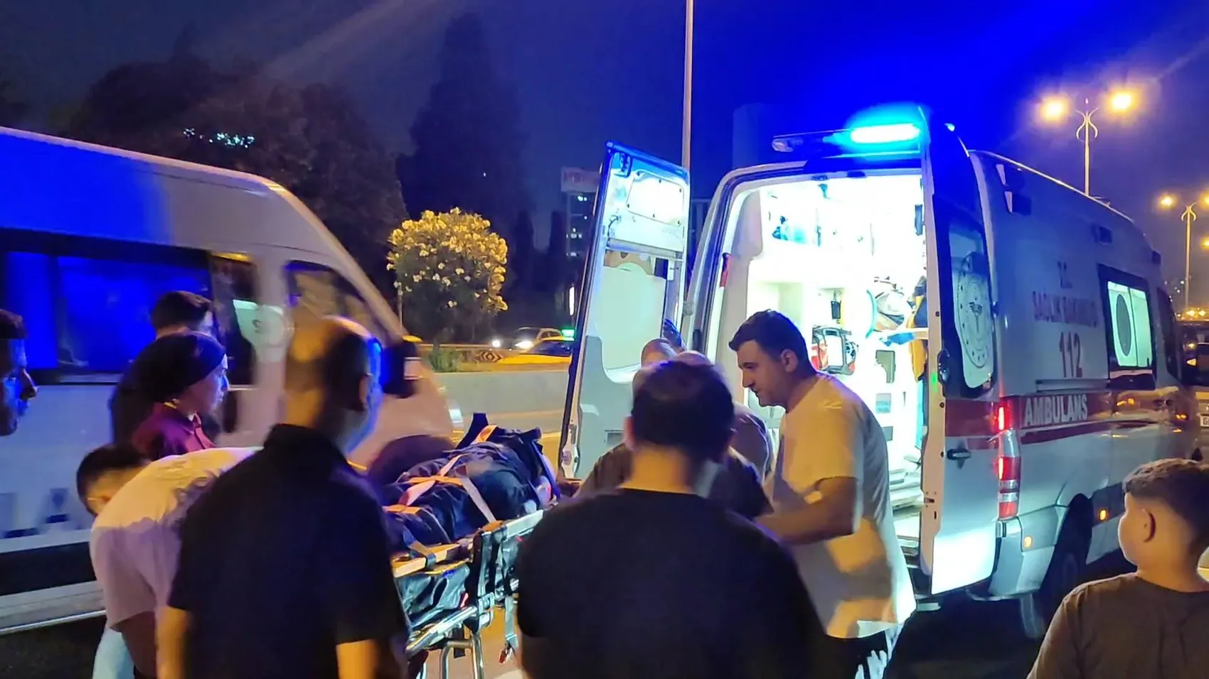 Bağcılar’da gece yarısı motosiklet kazası 2 kişi yaralandı