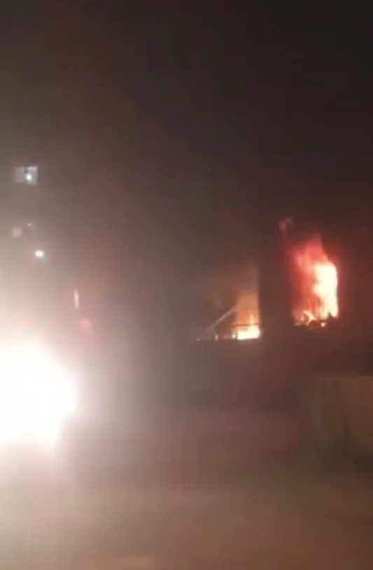 Hatay'da apartman dairesini saran alevler paniğe neden oldu?