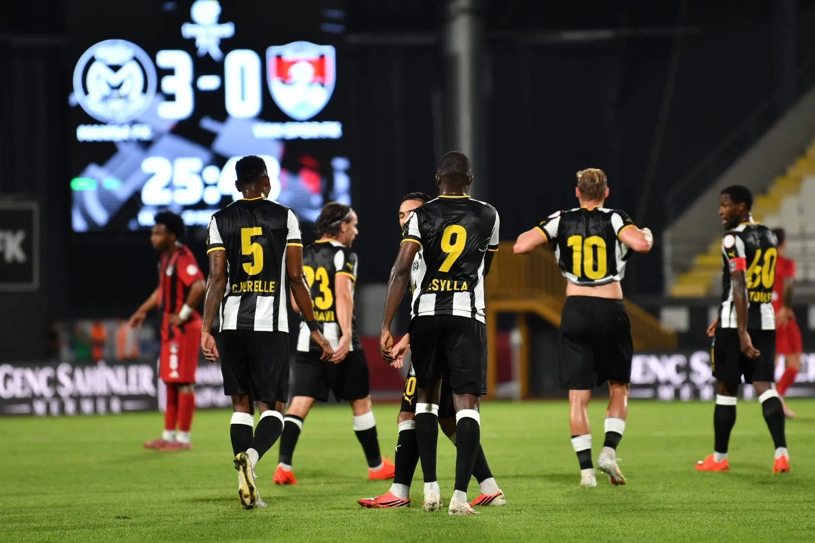 Manisa FK ile Van Spor arasındaki kritik randevu için hazırlıklar tamam
