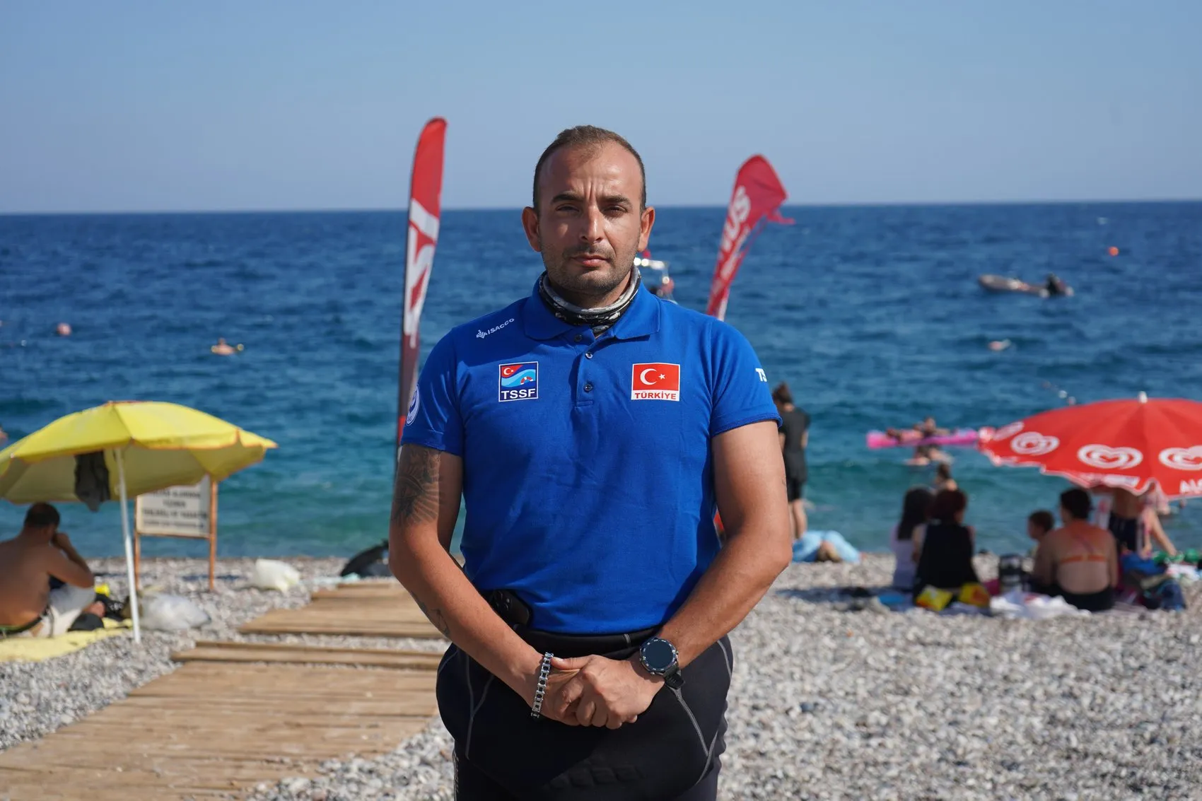 Antalya denizindeki Hıdırellez dilekleri balıkları öldürüyor