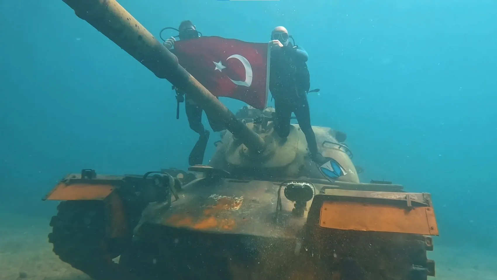 Saros Körfezi'nde su altındaki tank dalgıçların yeni rotası oldu