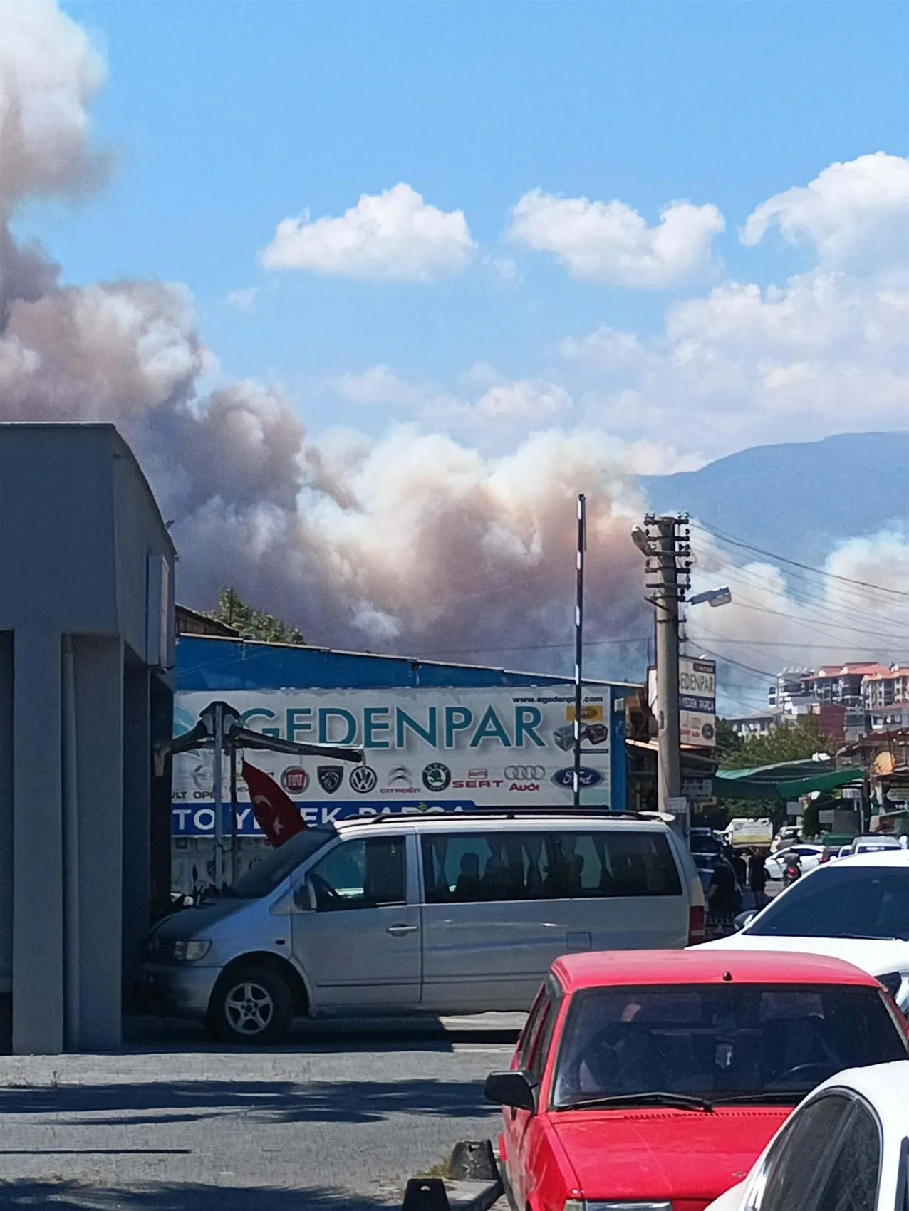 Edremit’te orman yangını paniği