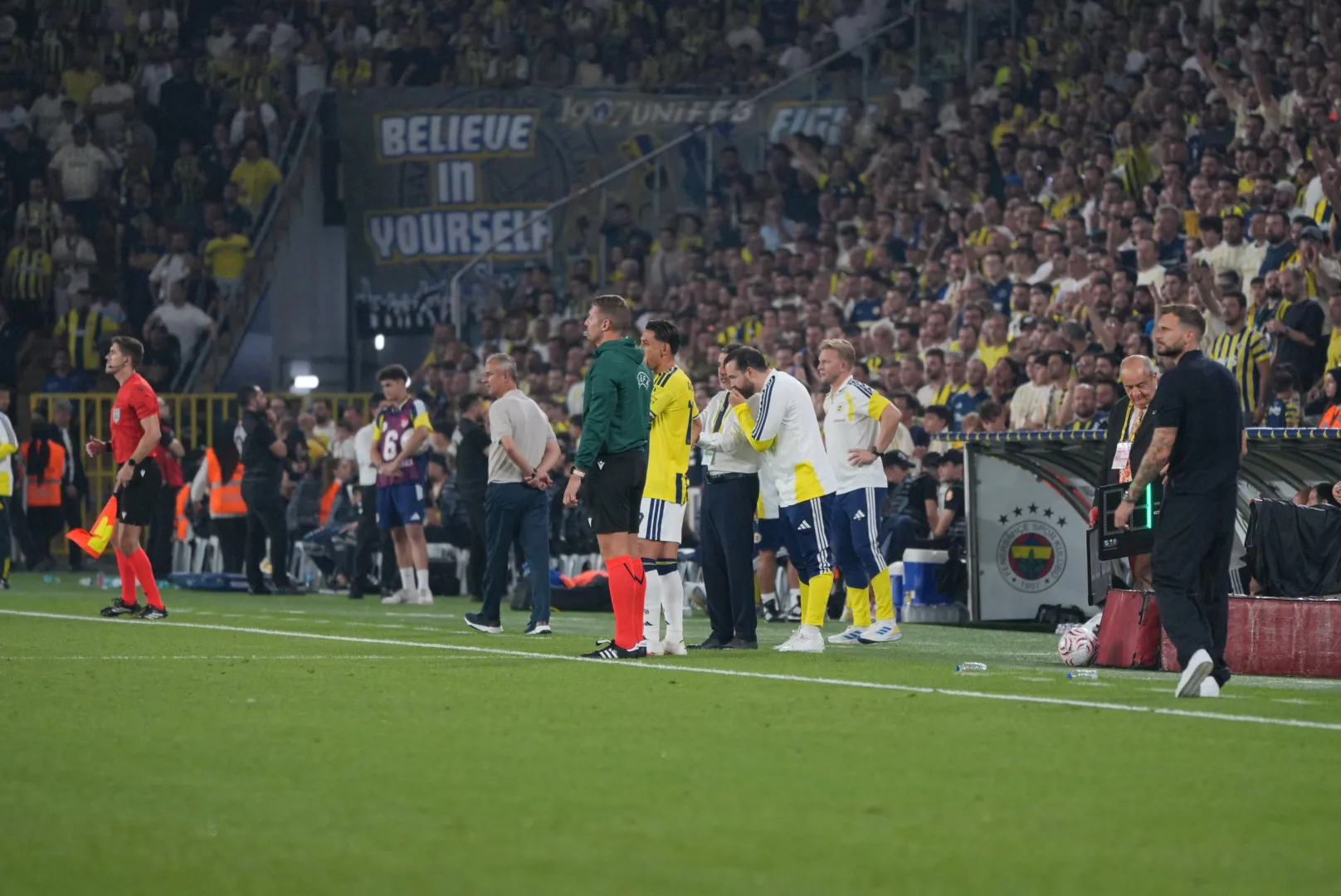 Fenerbahçe Avrupa yolunda avantajı kaptı