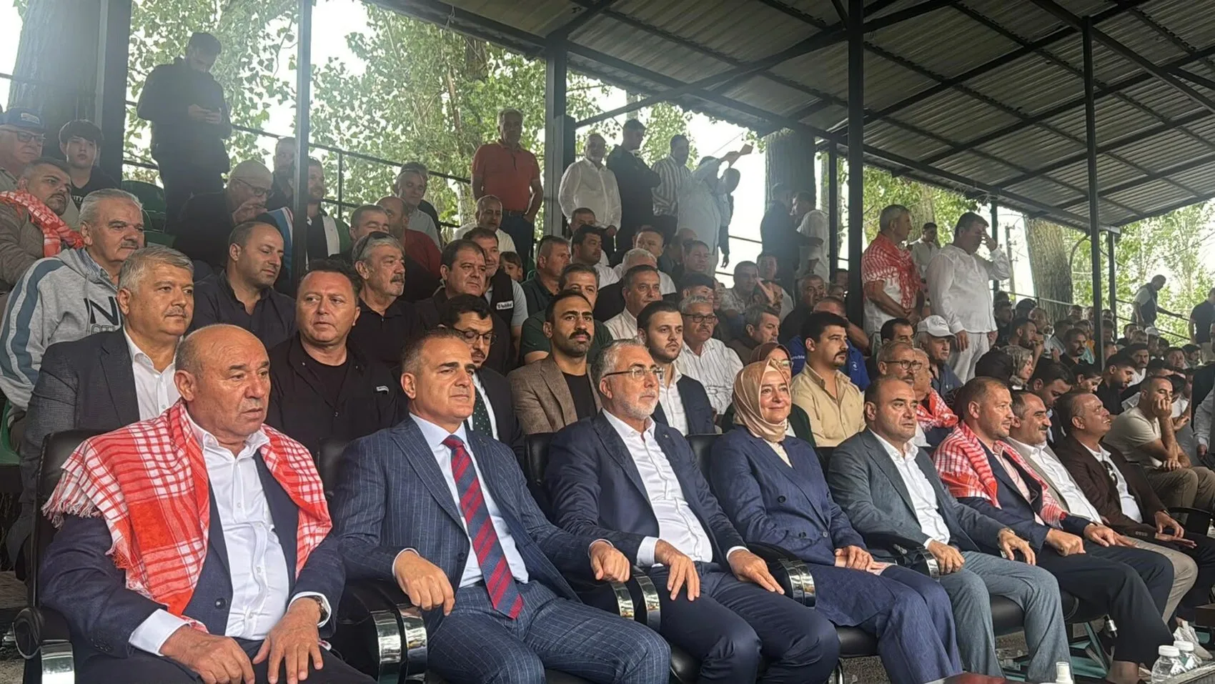 Seki Er Meydanı’nda bin pehlivan kol bağladı