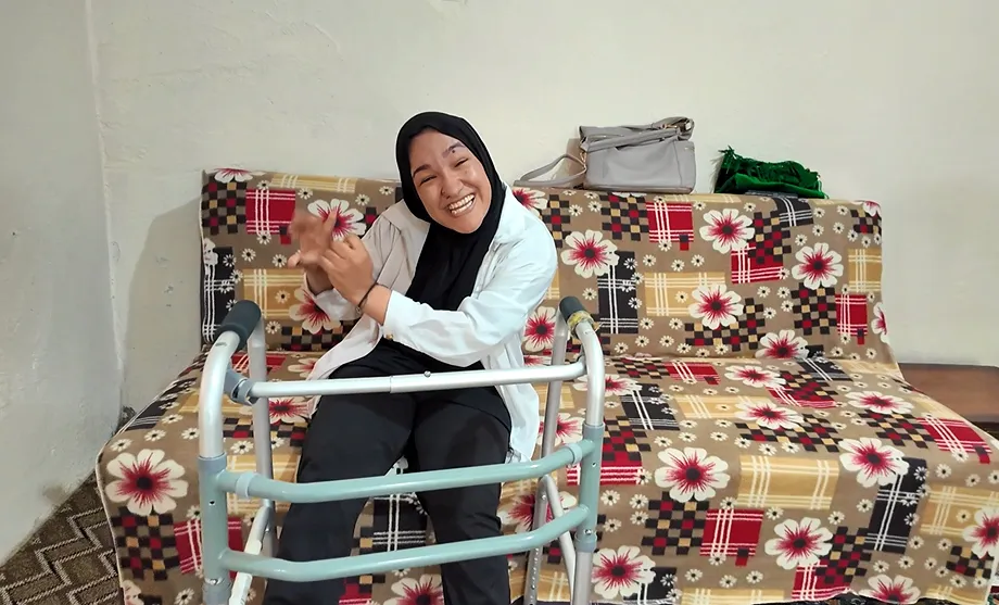Ercişli Esma tedaviyle ayağa kalktı Sırada üniversite hayali var