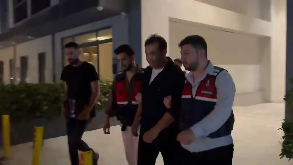 Gazeteci Tahir Sarıkaya mali soruşturma kapsamında gözaltına alındı