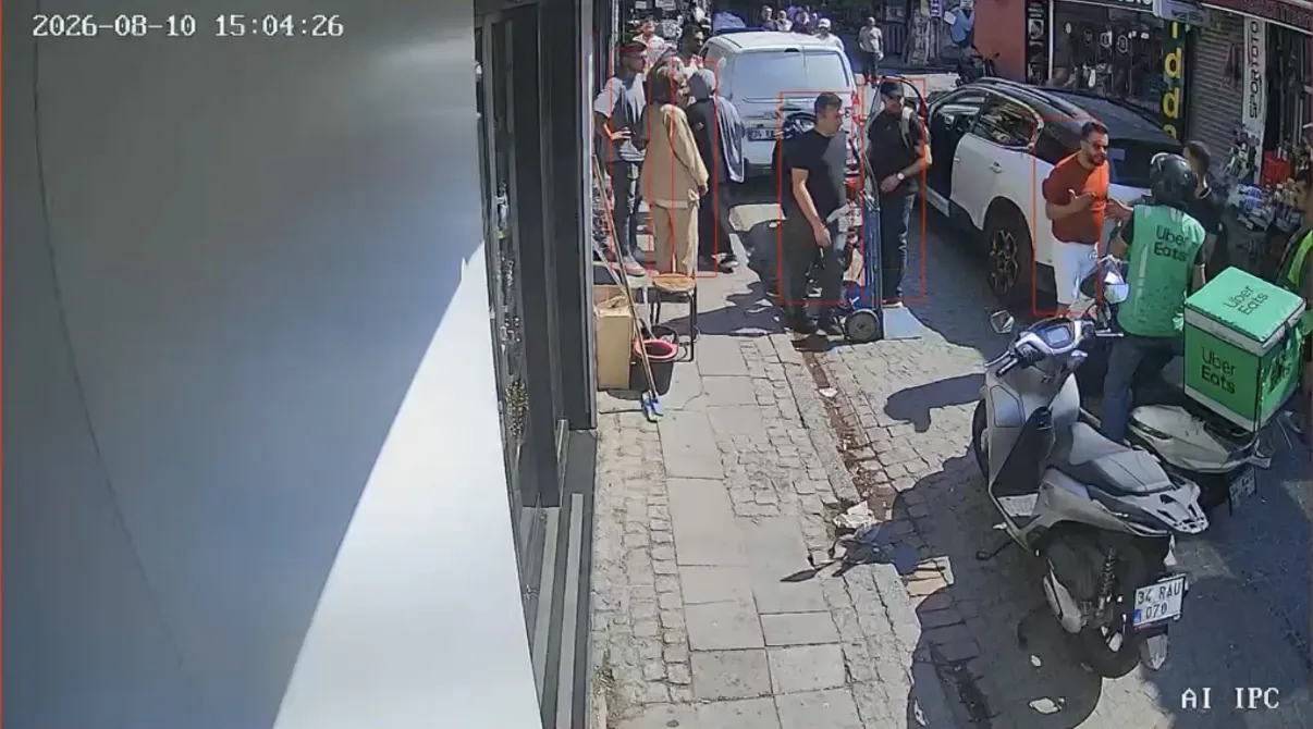 Trafikte kuryeye saldıran sürücüye 180 bin lira ceza kesildi