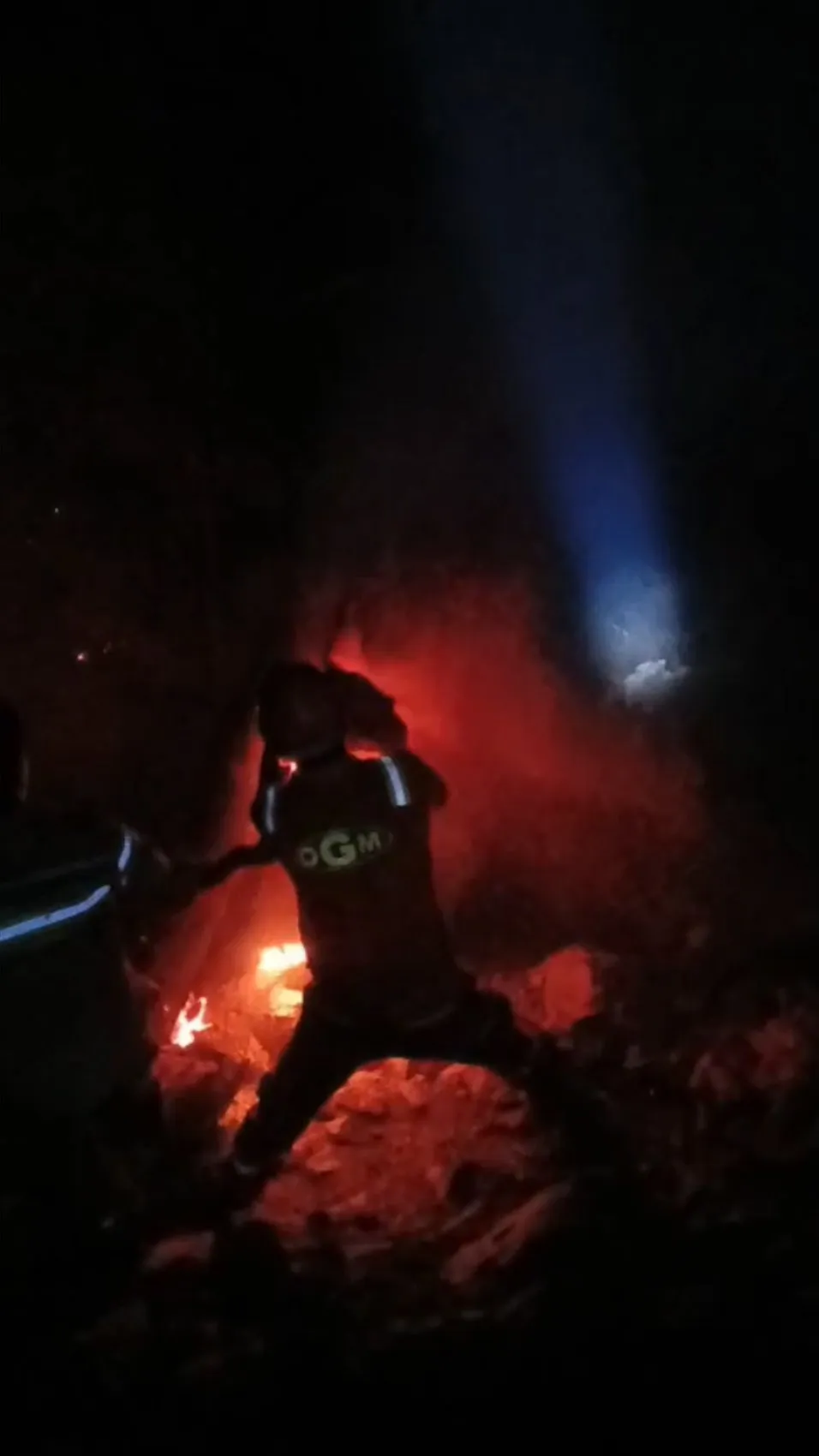 Kemer orman yangını 14 saatlik mücadelenin ardından söndürüldü