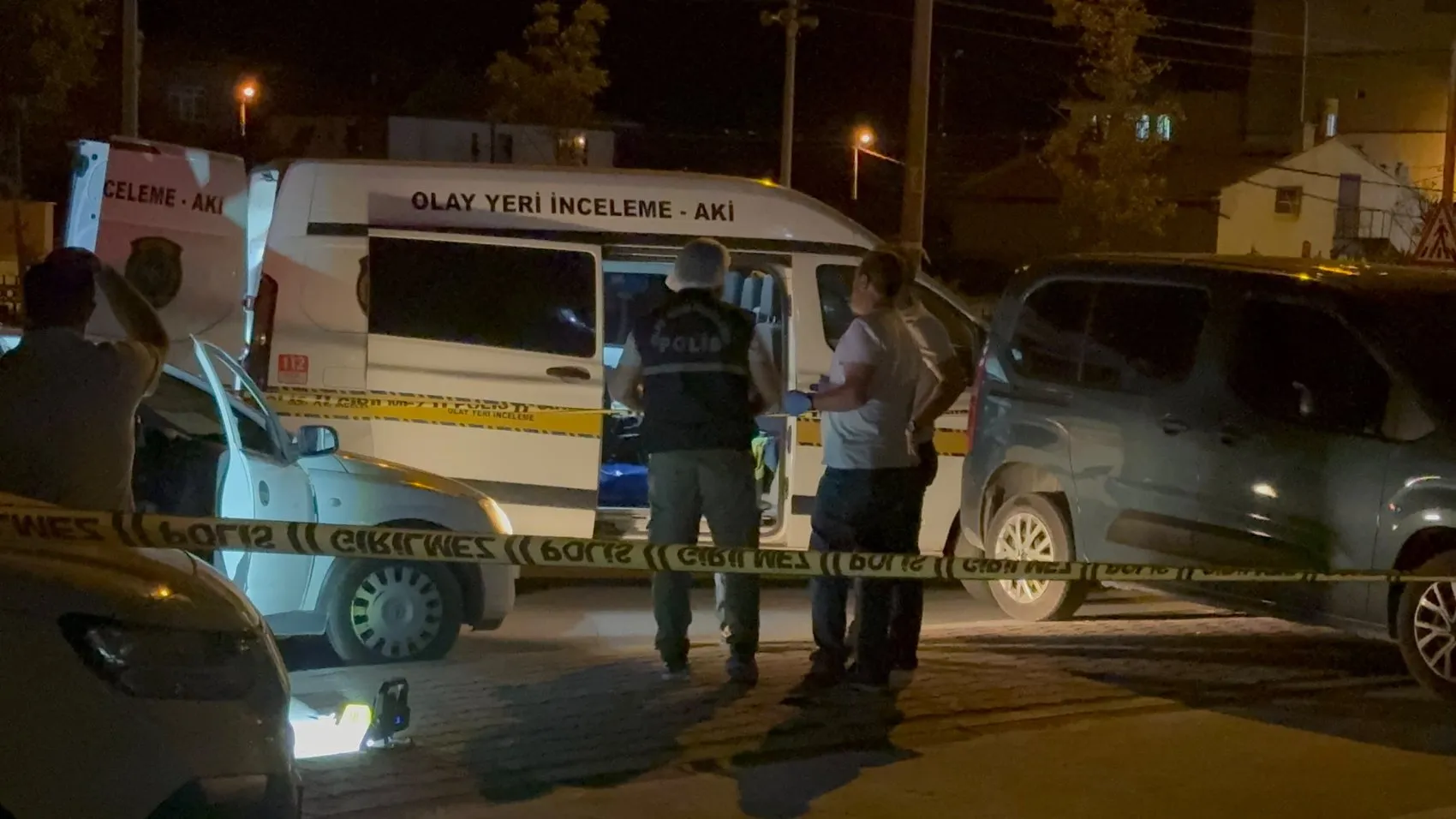 Niğde’de park halindeki araçta silahlı saldırı