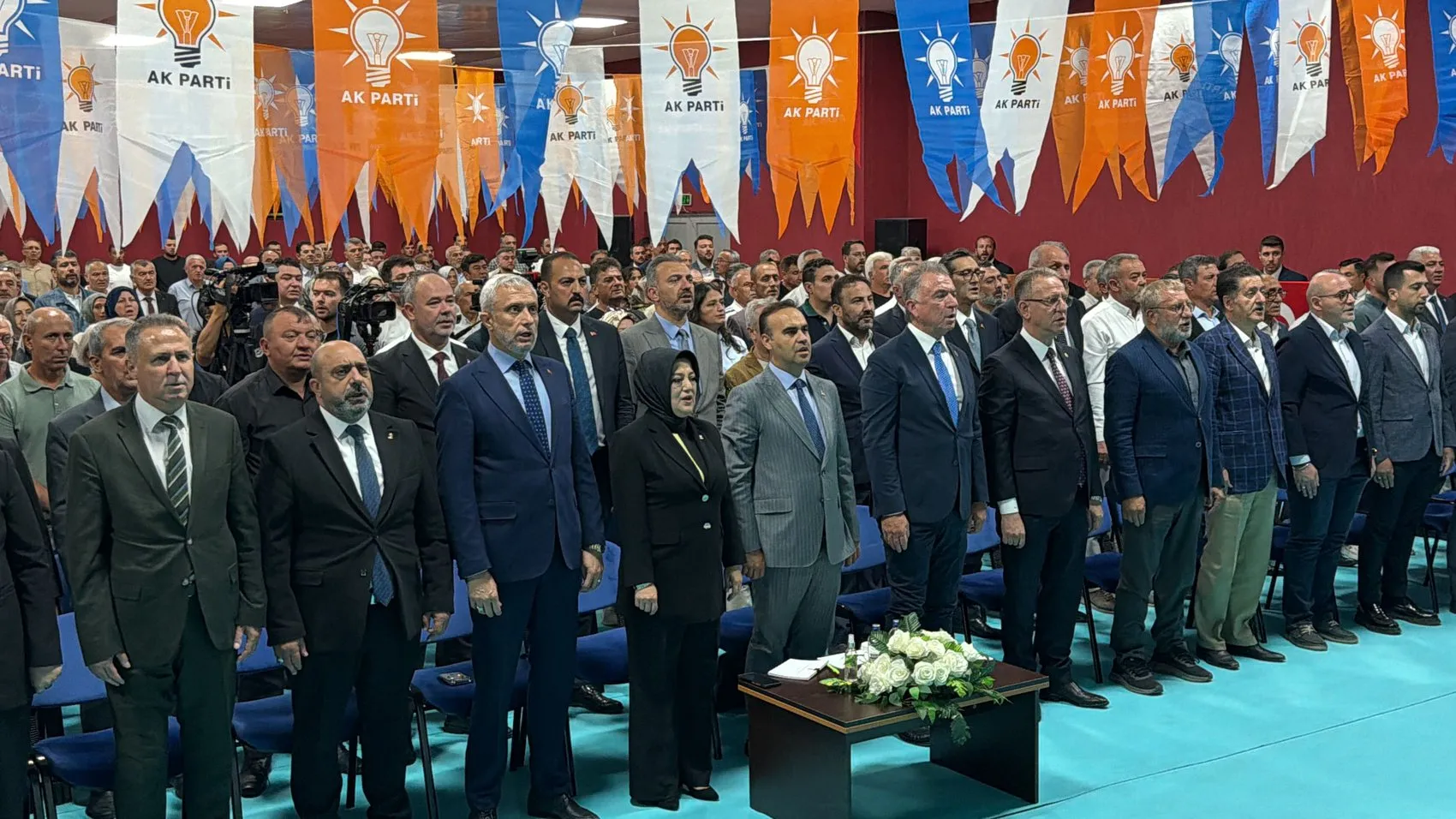 Kütahya'da Bakan Kacır'dan 2028 mesajı Rekor oyla Cumhurbaşkanımızı seçeceğiz