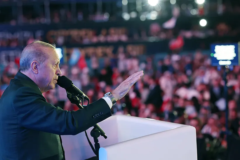 AK Parti 25 yaşında Erdoğan yeni dönemin mesajını verdi