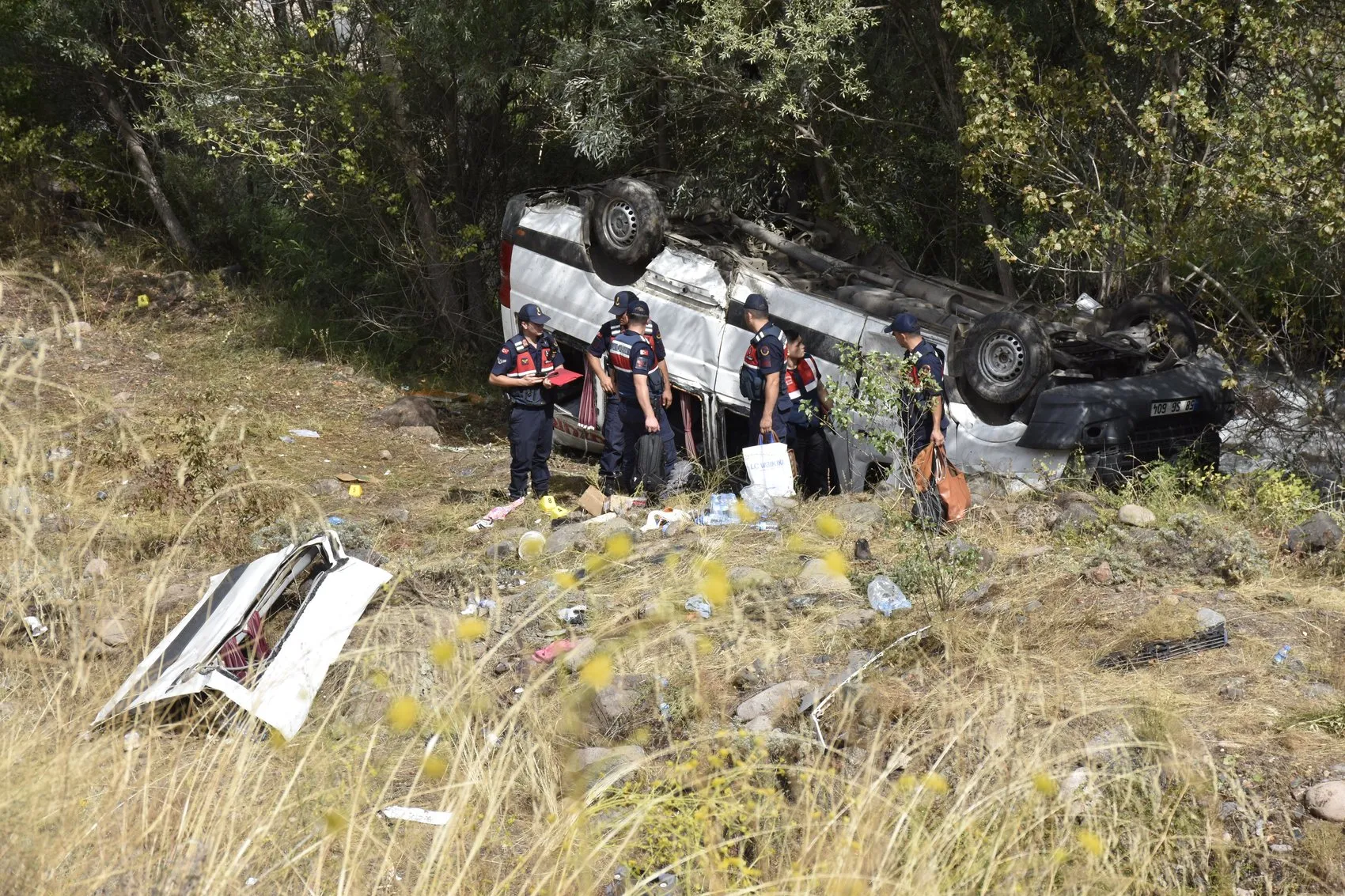 Sivas yolunda minibüs dehşeti