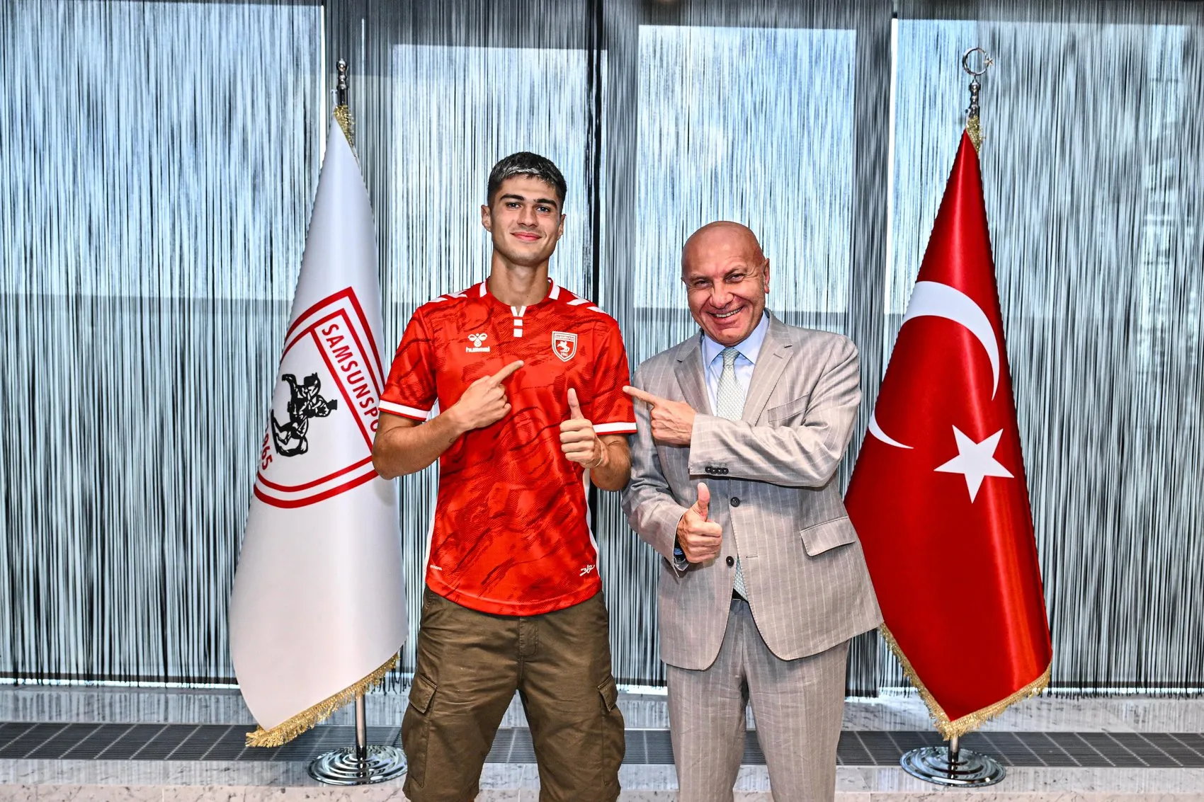 Samsunspor İtalyan savunmacı Gabriele Guarino ile anlaştı