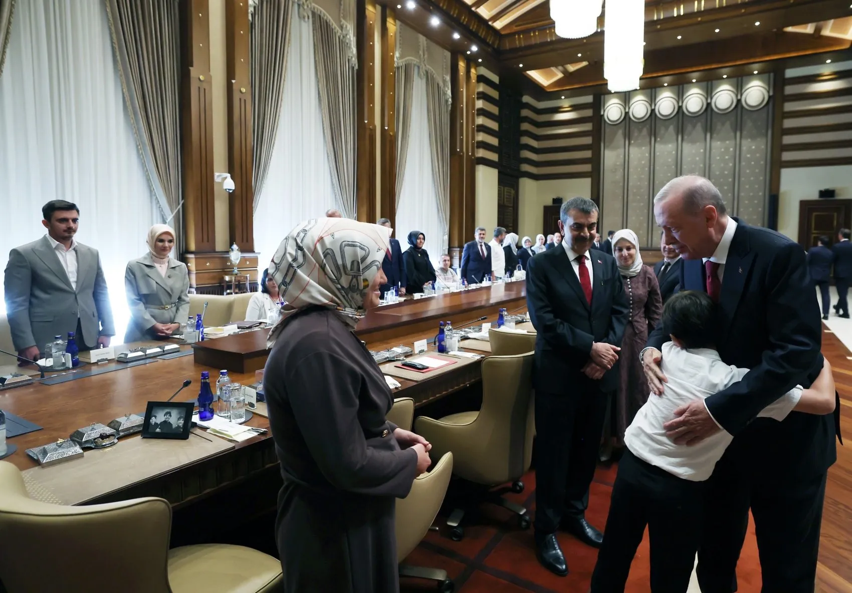 Erdoğan Kahramanmaraş saldırısında hayatını kaybedenlerin aileleriyle görüştü