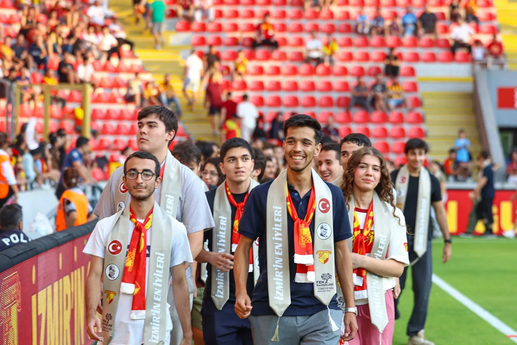 Göztepe'de Juan ve Dennis bilmecesi