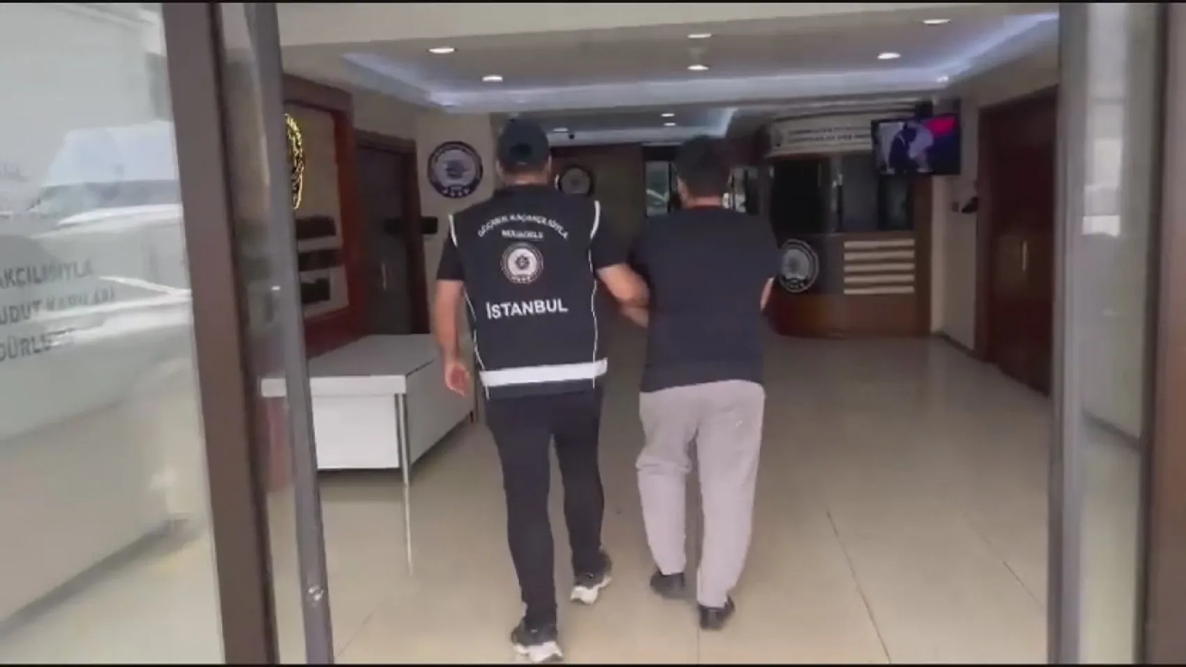Sahte raporla vatandaşlık satan şebekeye büyük operasyon
