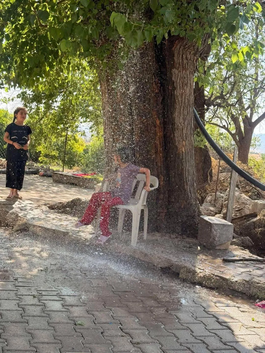 Diyarbakır nefes alamaz halde Termometreler 40 derecenin üzerinde