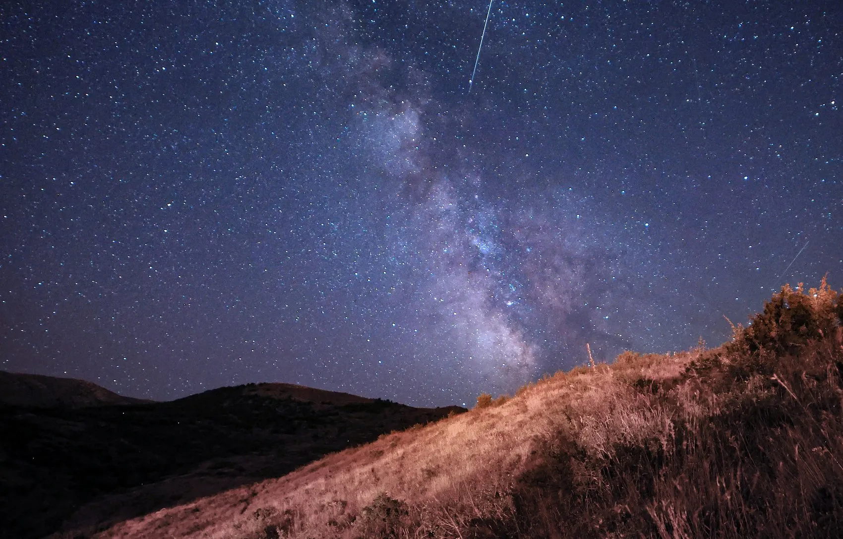 Bitlisin ıssız gecesinde meteor yağmuru görsel şölen sundu