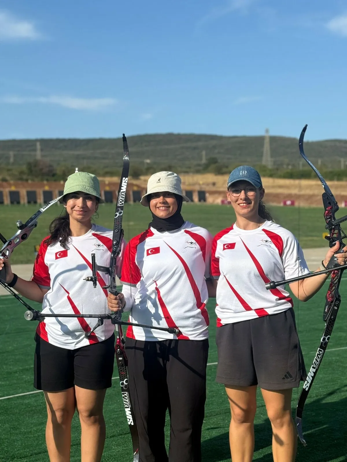 İzmirli okçunun İtalya çıkarması: Kürsüden inmedi