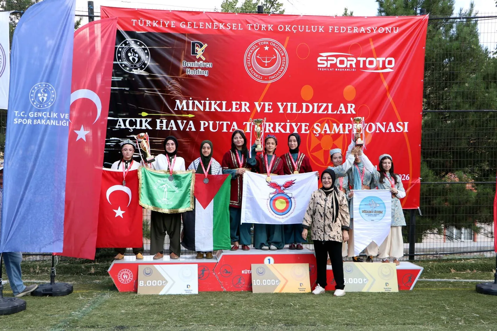 Kütahya minik okçuların zaferine ev sahipliği yaptı