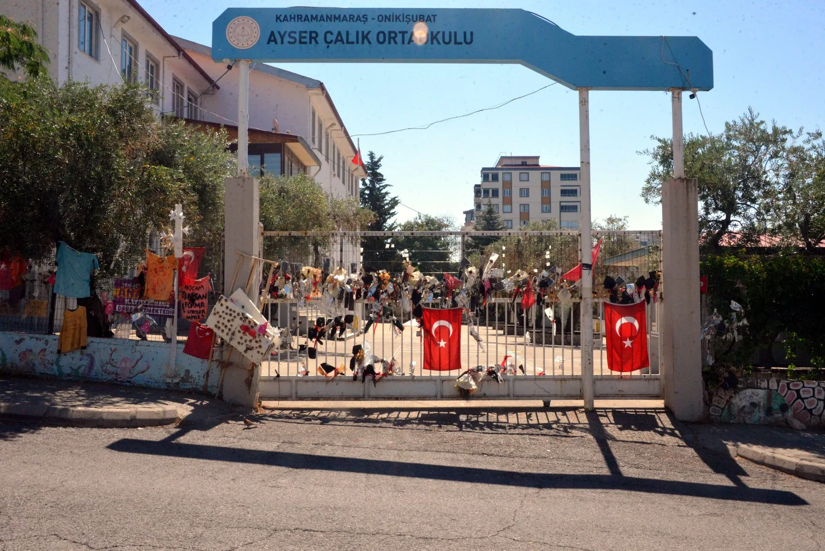 Öğretmenin ailesi, saldırganın babasından 5,1 milyonluk tazminat istedi