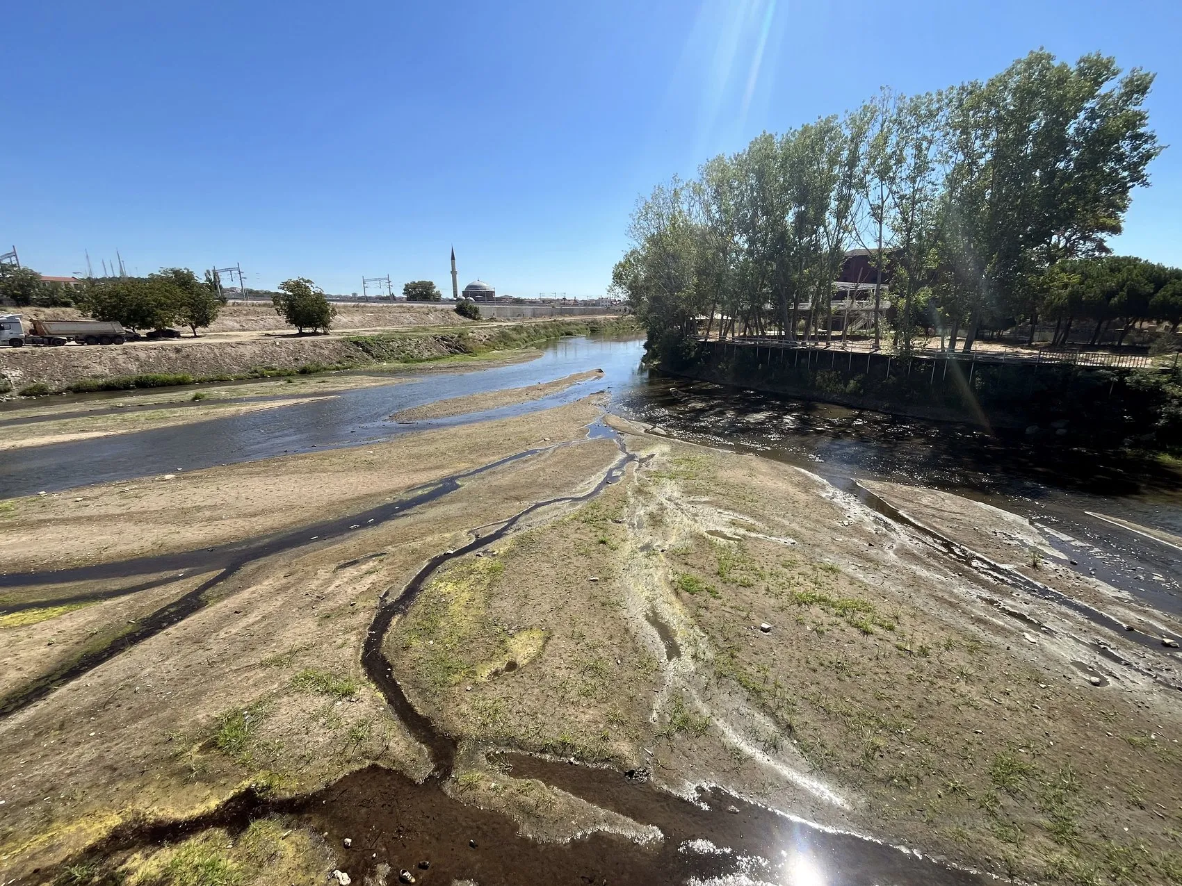 Tunca Nehri kuruyor Edirne’nin tarlaları tehlikede