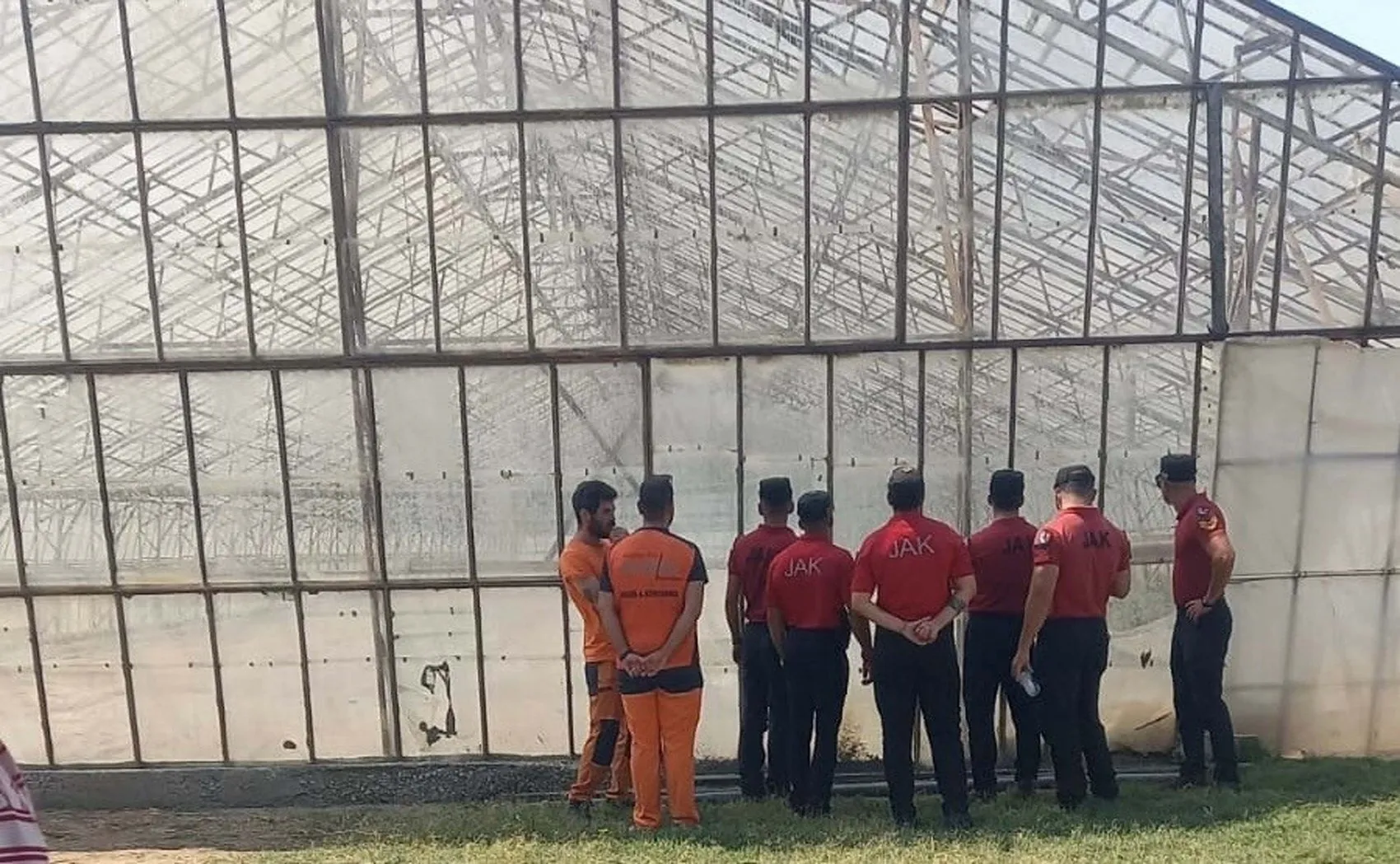 Seydikemer'de günlerdir aranan Mehmet Ali Yiğit serada ölü bulundu