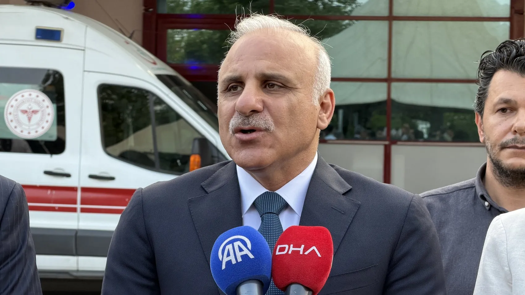 Lice yolunda minibüs faciası 7 kişi yaşamını yitirdi