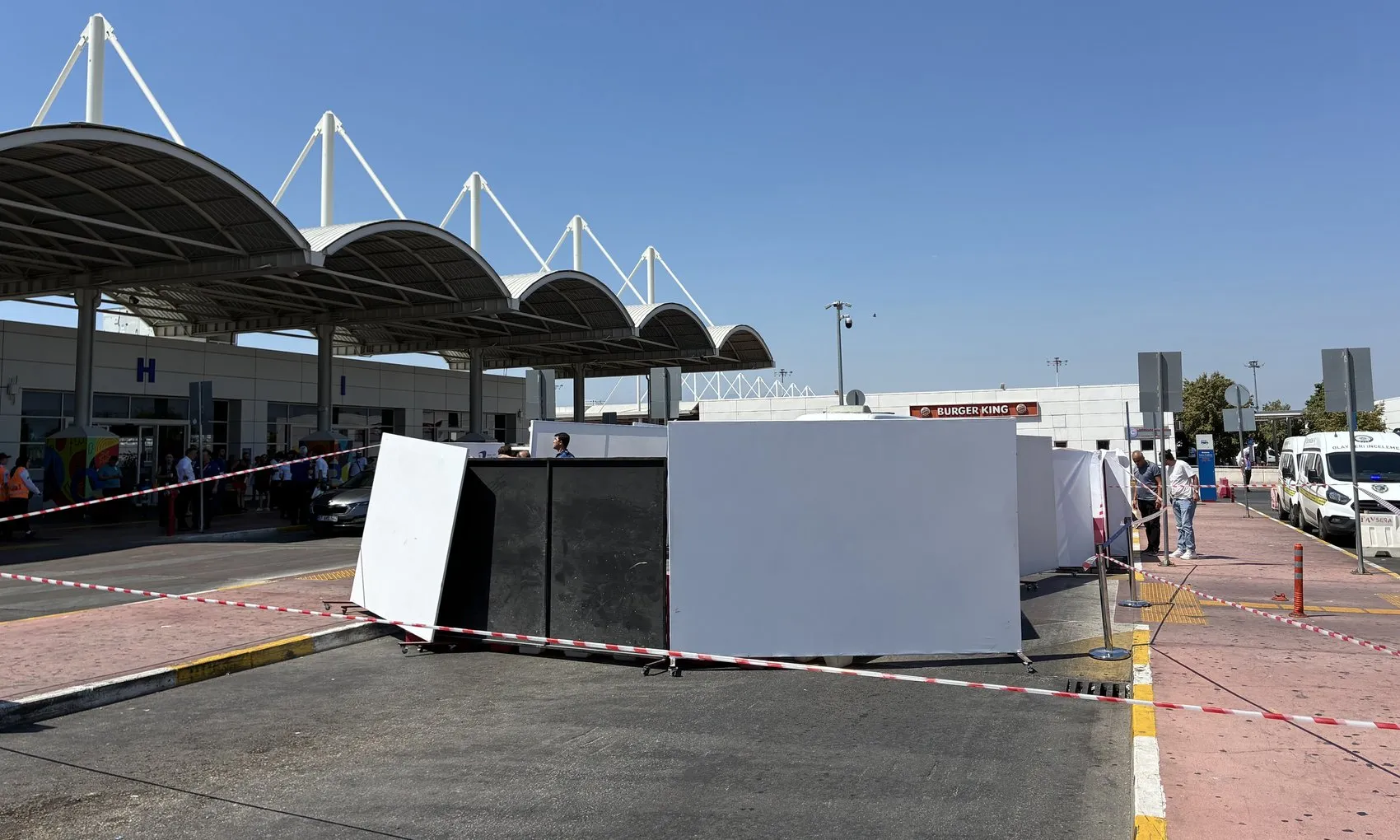 Antalya Havalimanı’nda eski sevgili dehşeti