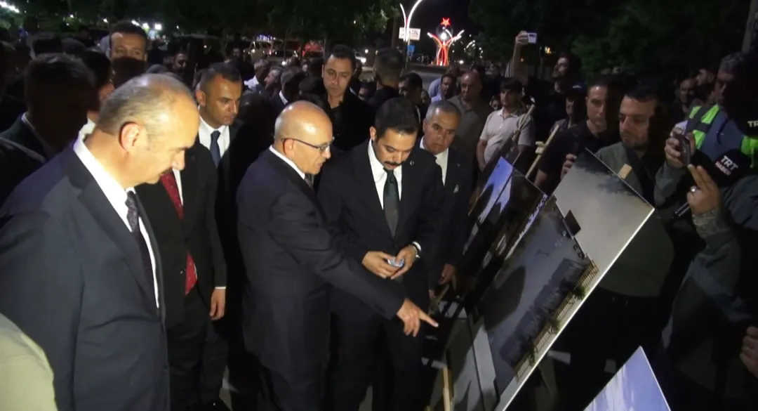 Şimşek Batman’daki değişimi hizmet fırtınası olarak yorumladı