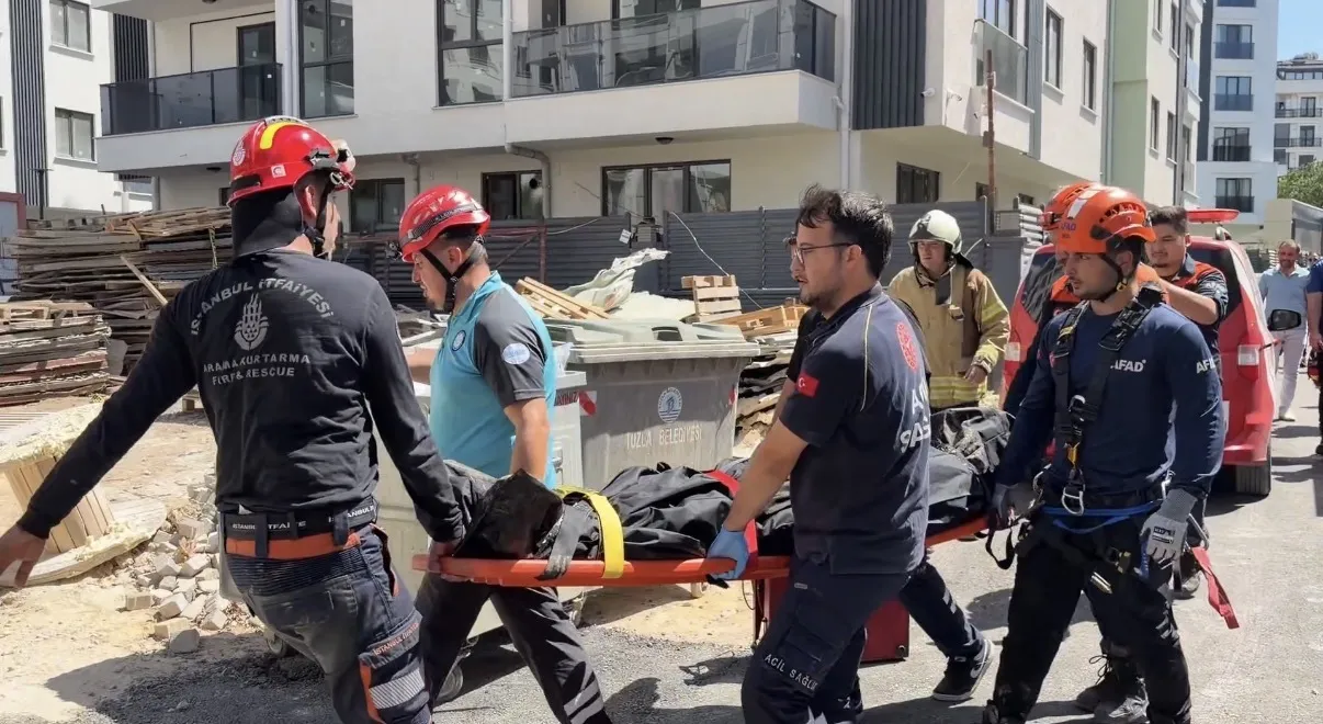 Tuzla'da temizlik için girdiği çukurda hayatını kaybetti