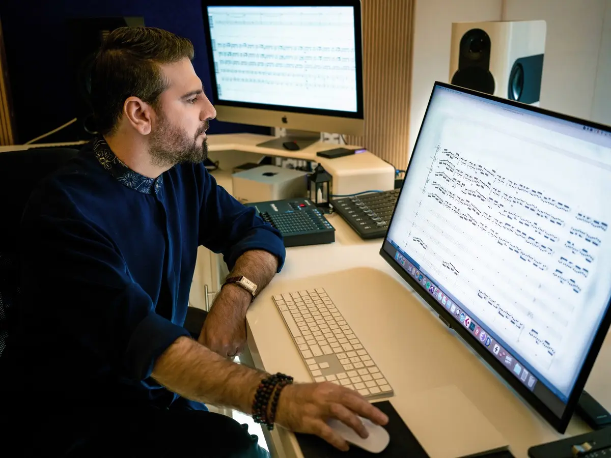 Sami Yusuf Türkiye’ye dönüyor! Konser salonlarını bizzat seçti; sürpriz 10 Ağustos’ta açıklanacak 3