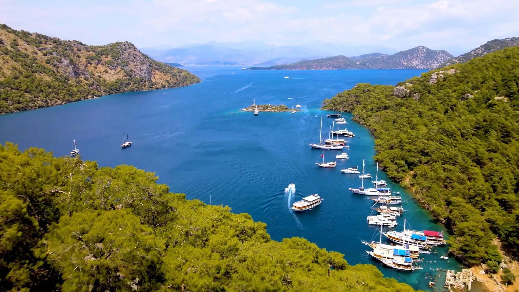 Fethiye ve Kaş açıklarında devasa deniz milli parkı kuruldu