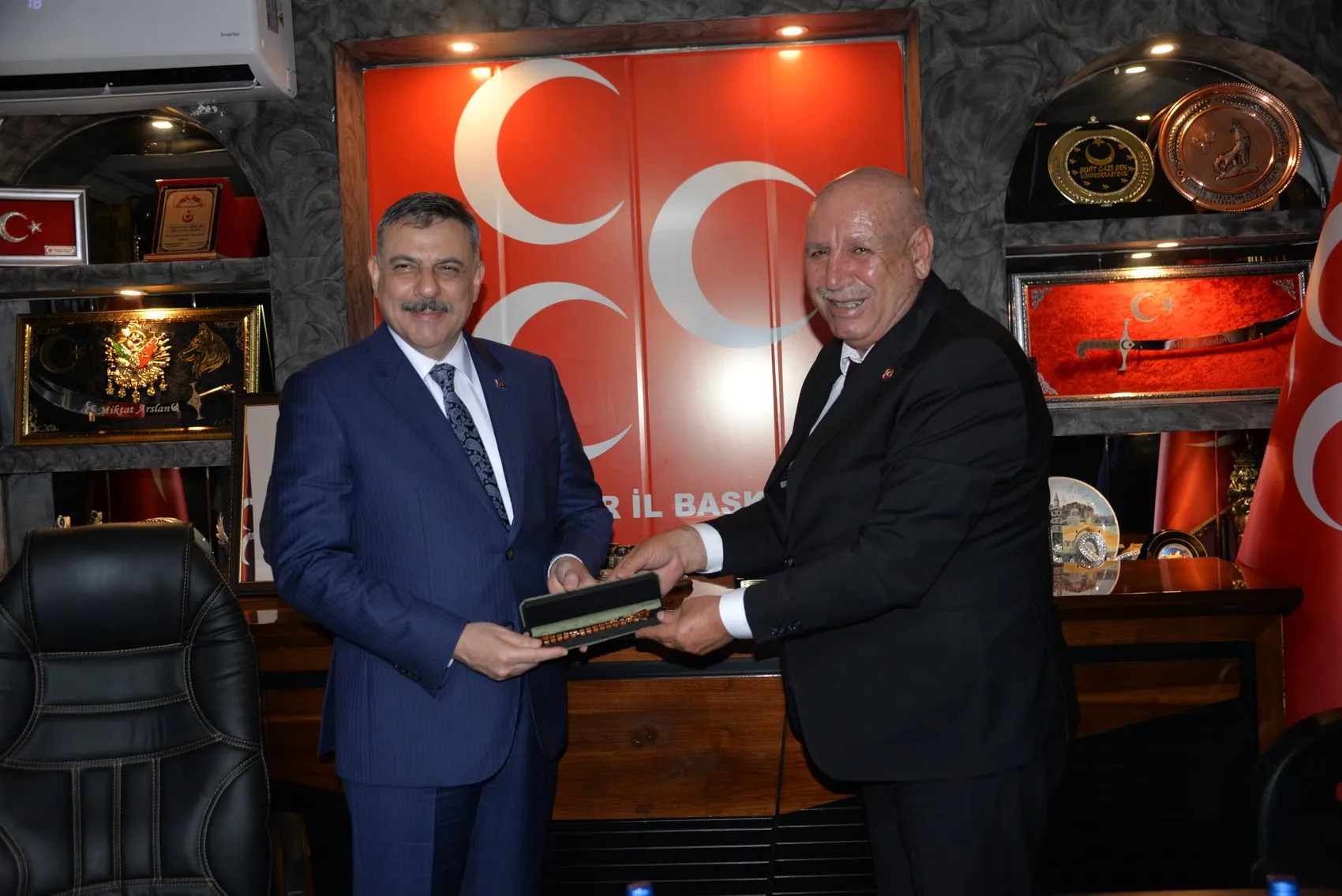 Bakanlar Diyarbakırda maç öncesi mesai yaptı