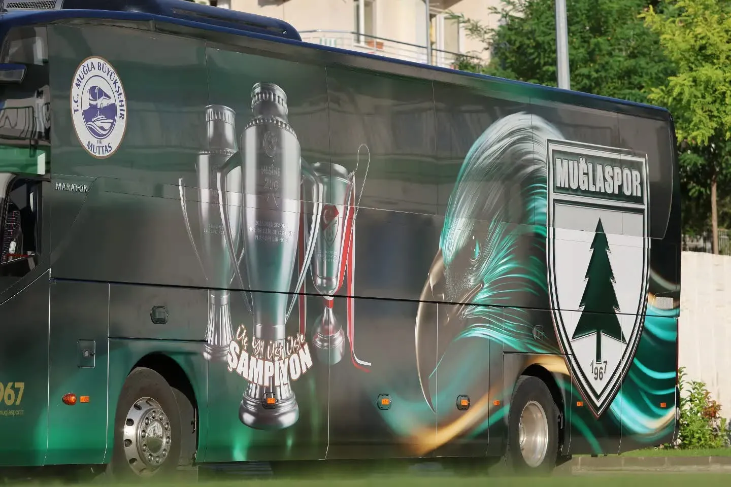 Muğlaspor’un şampiyonluk serisi otobüs tasarımına yansıdı