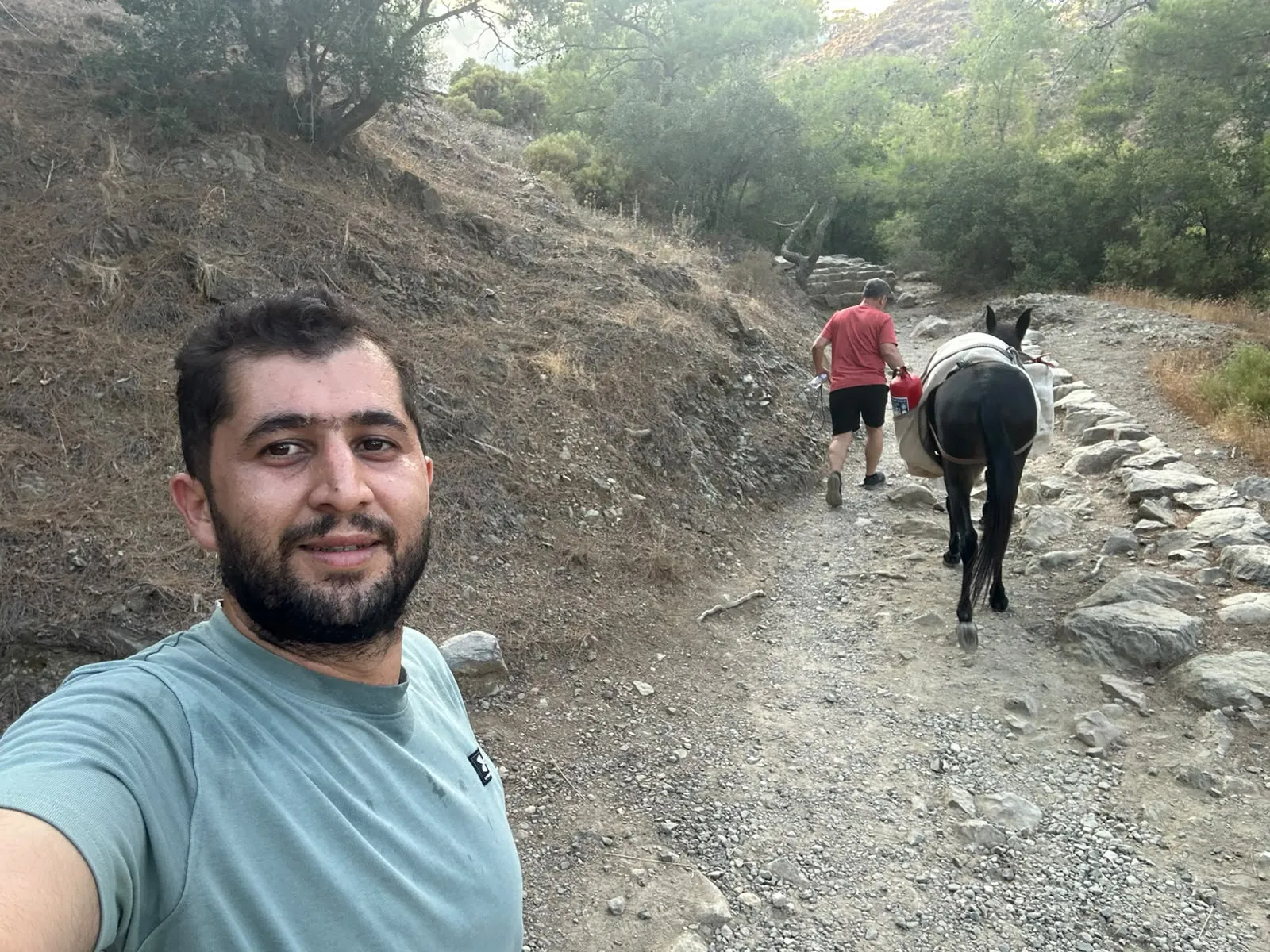Antalya orman yangınında eşekli lojistik desteği