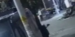 Sultangazi'de anahtarı kontakta unutulan otomobili saniyeler içinde çaldılar