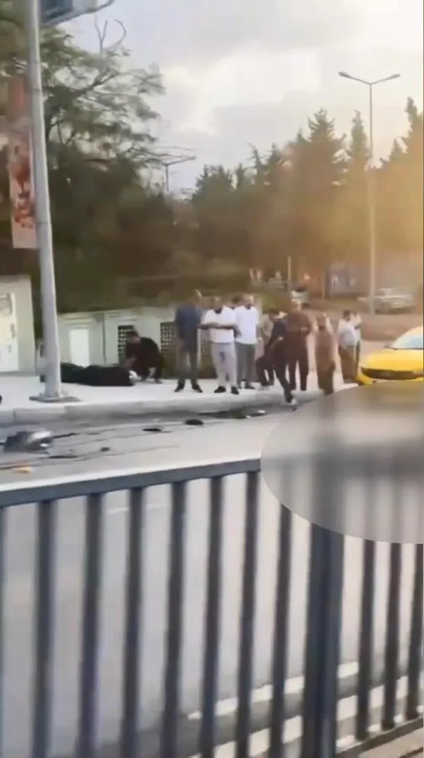 Başakşehir'de sabah trafiğinde motosiklet dehşeti: Bir kişi olay yerinde can verdi