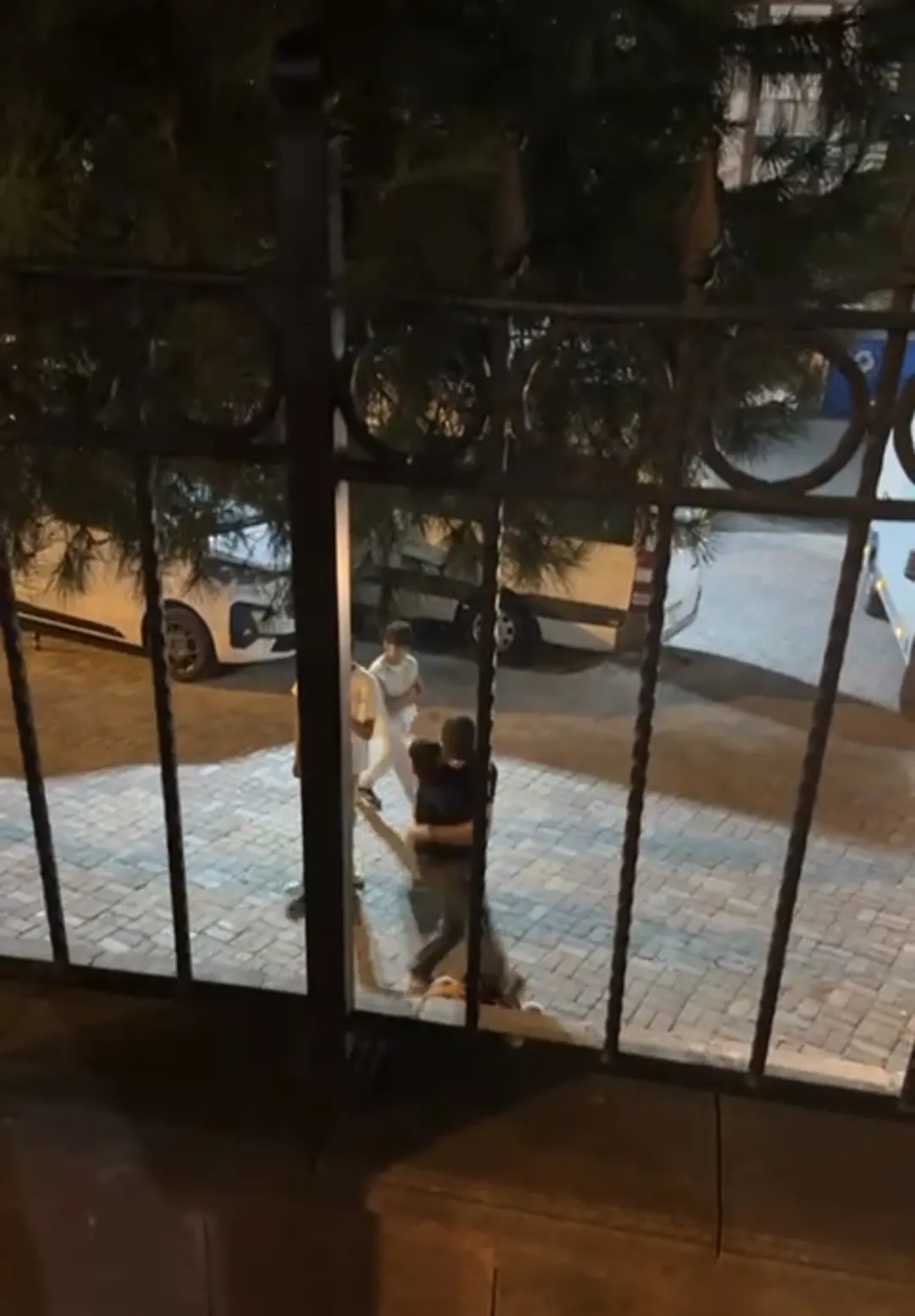 Esenler'de bir gence baltalı saldırı 7 kişi yakalandı