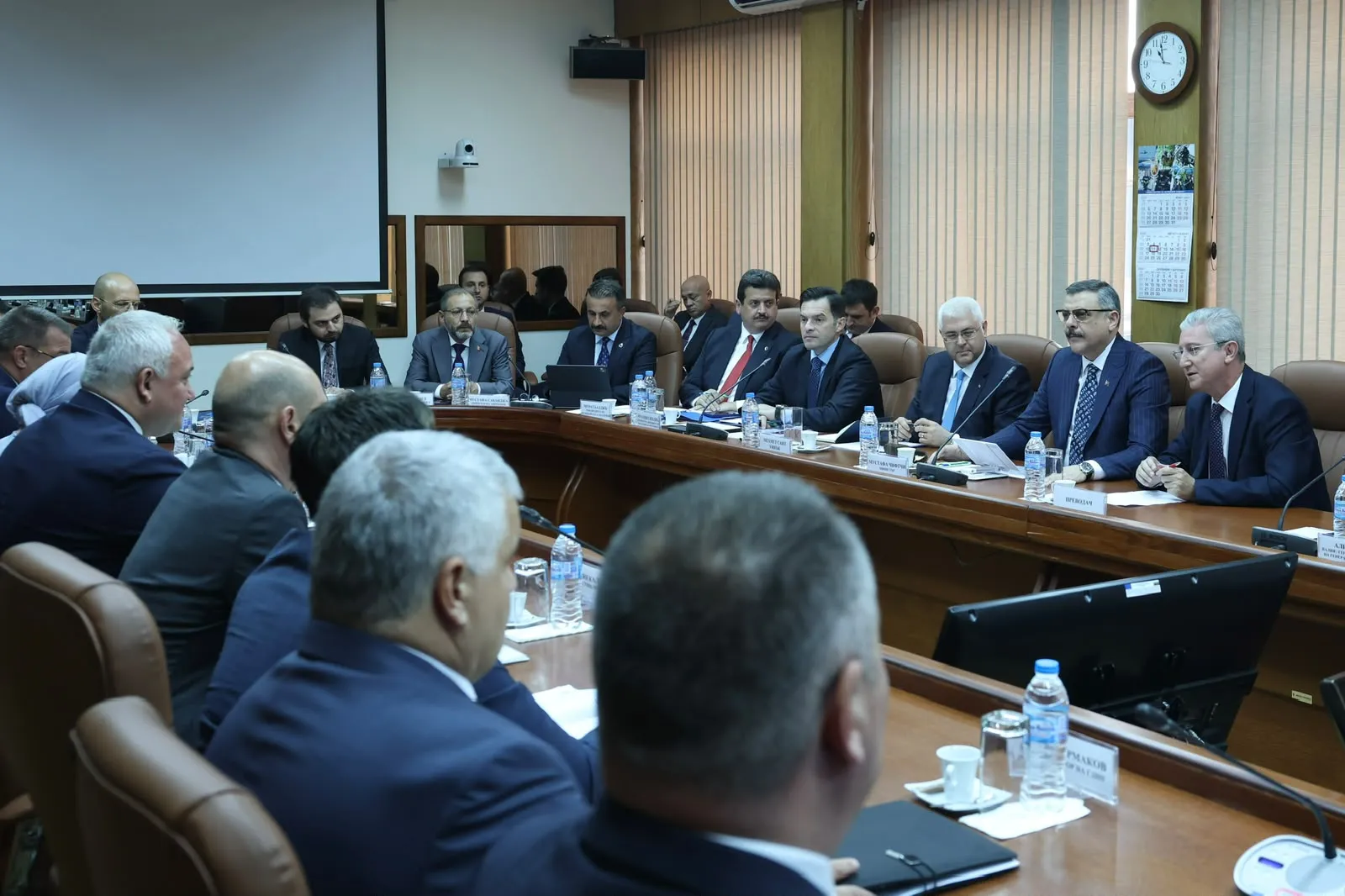 İçişleri Bakanı Çiftçi Sofya'da güvenlik masasına oturdu