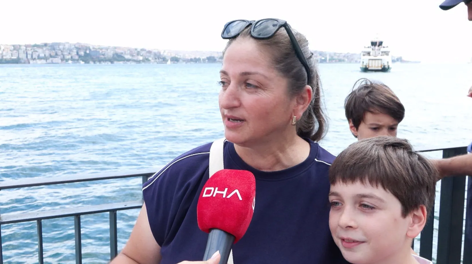 İstanbul Boğazı'nda dev kortej: TCG Oruçreis kapılarını vatandaşlara açtı