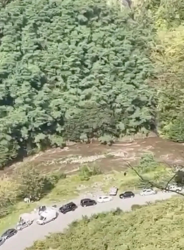 Giresun Görele'de sel felaketi Anne ve iki kızı kayboldu